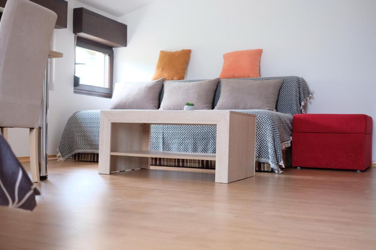 Teo Apartment พอดโกริกา ภายนอก รูปภาพ