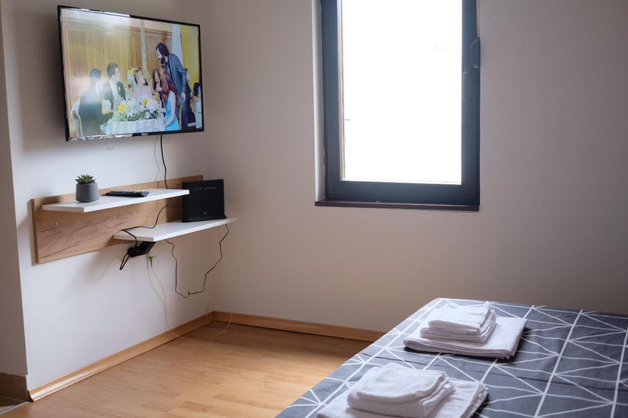 Teo Apartment พอดโกริกา ภายนอก รูปภาพ